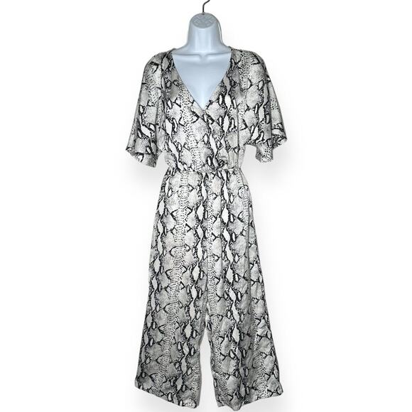 BB DAKOTA Lines in the Sun Python Snake Print Satin Jumpsuit Surplice Black Gray - Picture 3 of 13